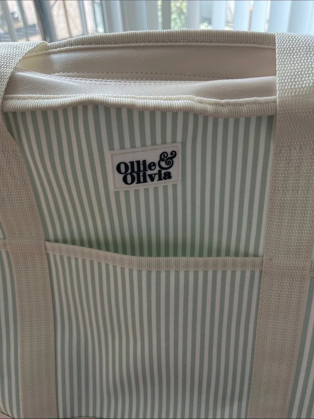 Ollie & Olivia Large Insulated Green Stripe Canvas Tote Cooker/Organizer- New!